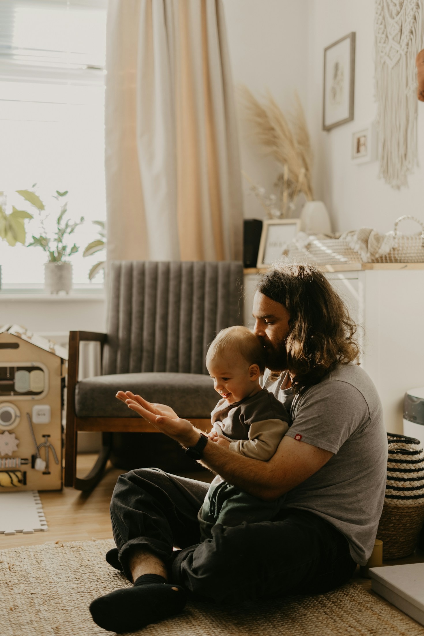 How to Build Strong Family Traditions That Last